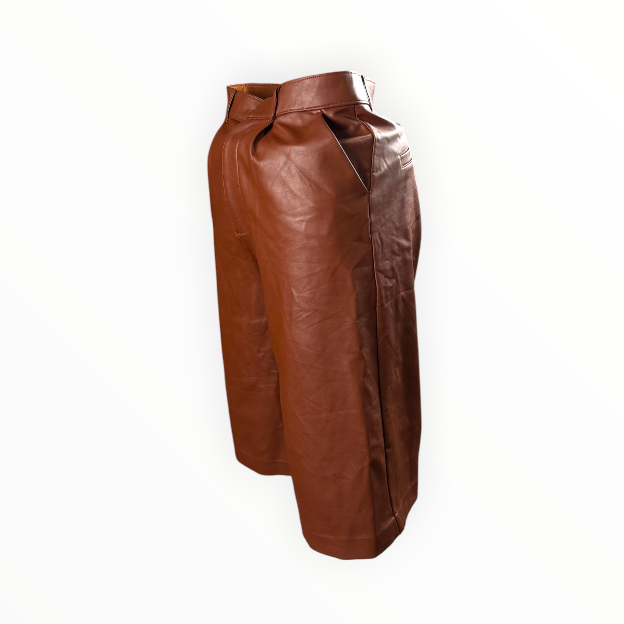 LEATHER LONG SHORTS