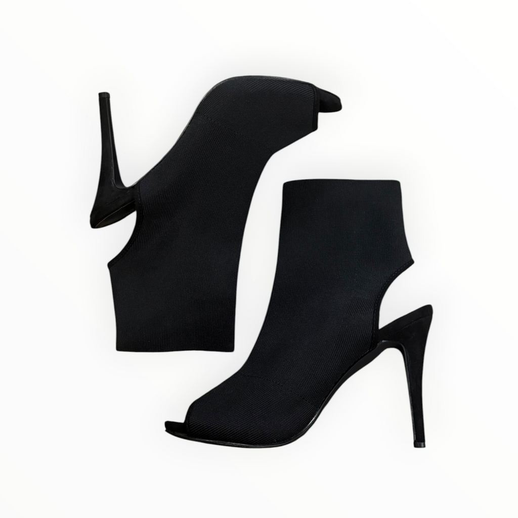 EXPO HEELS