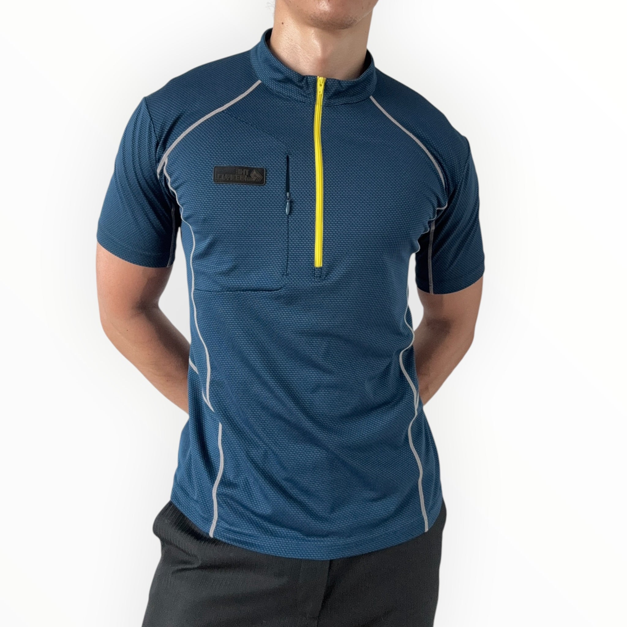 THE REDFACE HALF ZIP-UP TEE