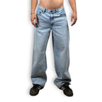 LEVIS LIGHT WASH