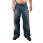 LIGHT WASH WIDE JEANS