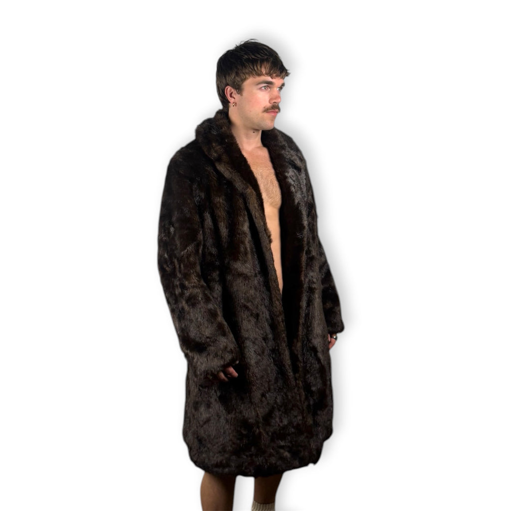 FUR COAT