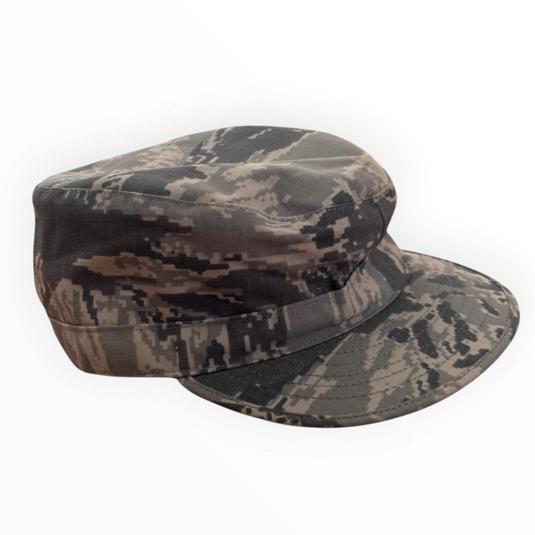 MILITARY/CONDUCTOR HAT